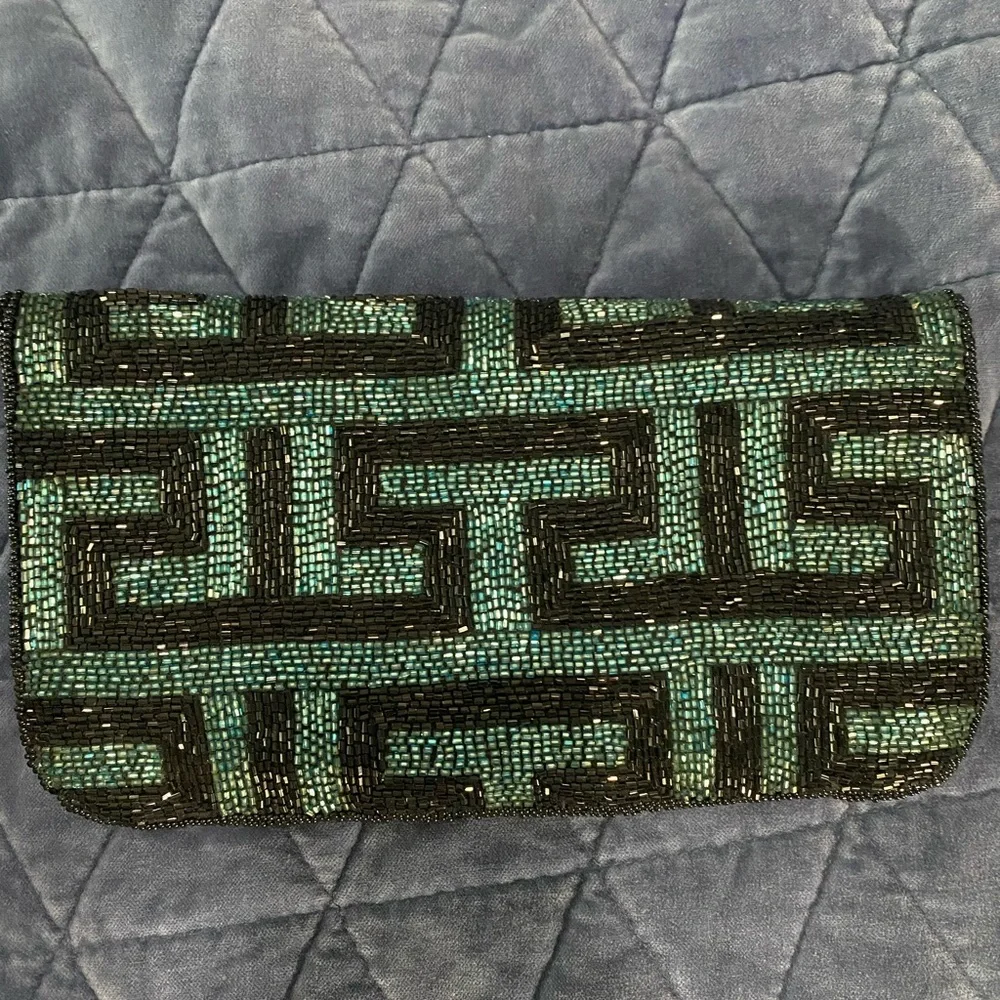 Gorgeous beaded black and teal clutch - Picture 3 of 5
